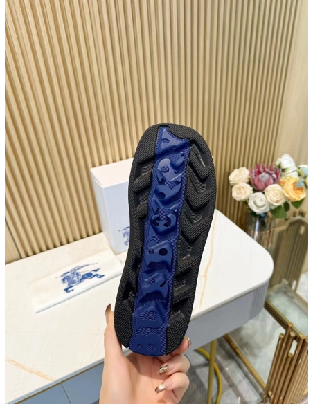 Burberry Leather Box Reps Sneakers BLACK,BURBERRY SNEAKERS,Other Brand Reps Sneakers