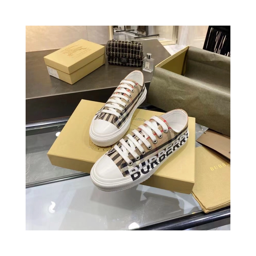 Burberry Logo Print Vintage Check,BURBERRY SNEAKERS,Other Brand Reps Sneakers