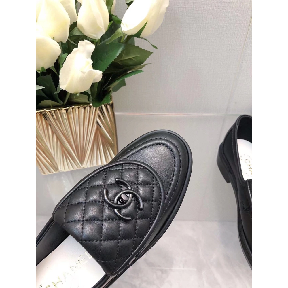 CHANEL CC Leather Loafers,CHANEL SNEAKERS,Other Brand Reps Sneakers