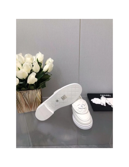CHANEL CC Leather Loafers,CHANEL SNEAKERS,Other Brand Reps Sneakers