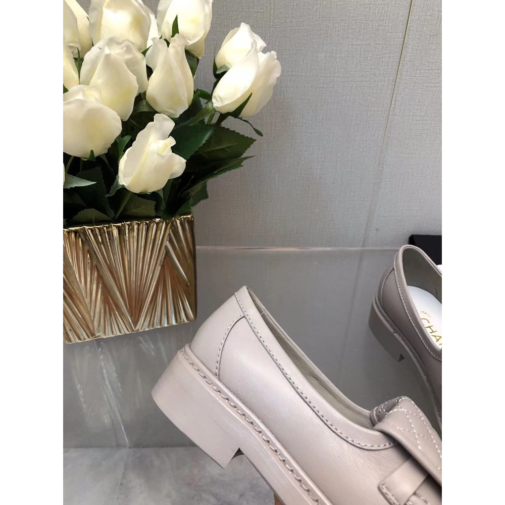 CHANEL CC Leather Loafers,CHANEL SNEAKERS,Other Brand Reps Sneakers