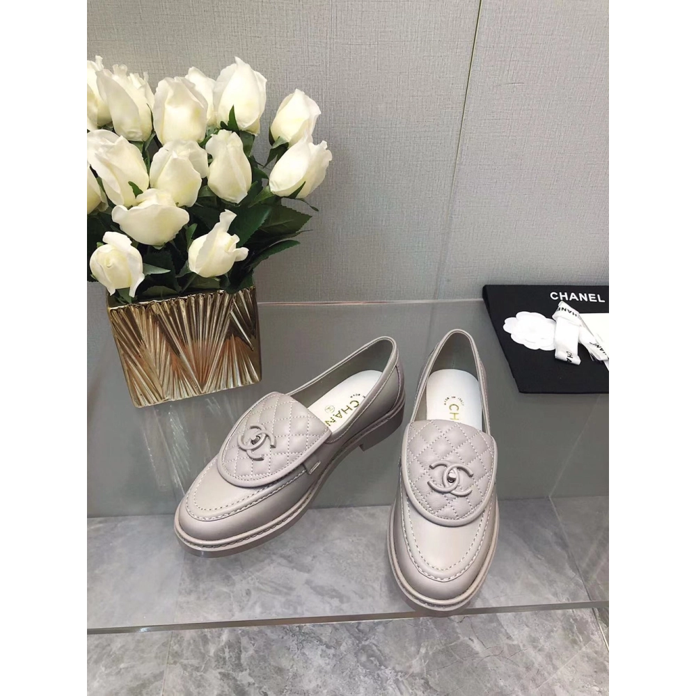 CHANEL CC Leather Loafers,CHANEL SNEAKERS,Other Brand Reps Sneakers