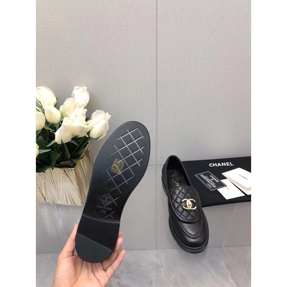 CHANEL CC Leather Loafers,CHANEL SNEAKERS,Other Brand Reps Sneakers