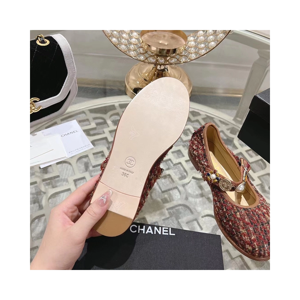 Chanel Mary Janes shoes,CHANEL SNEAKERS,Other Brand Reps Sneakers