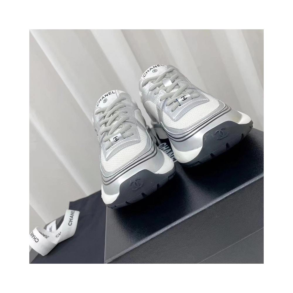 Chanel Wmns CC Logo Sneaker White Silver,CHANEL SNEAKERS,Other Brand Reps Sneakers