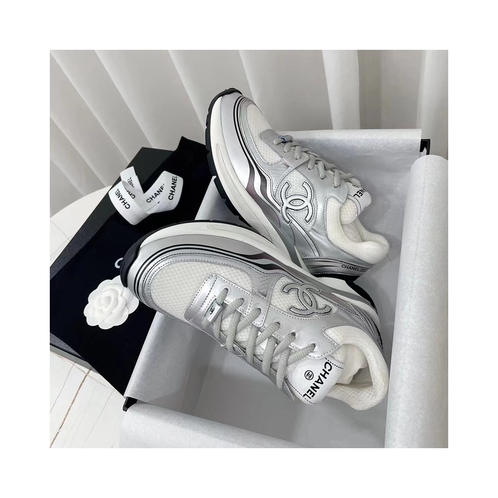 Chanel Wmns CC Logo Sneaker White Silver,CHANEL SNEAKERS,Other Brand Reps Sneakers