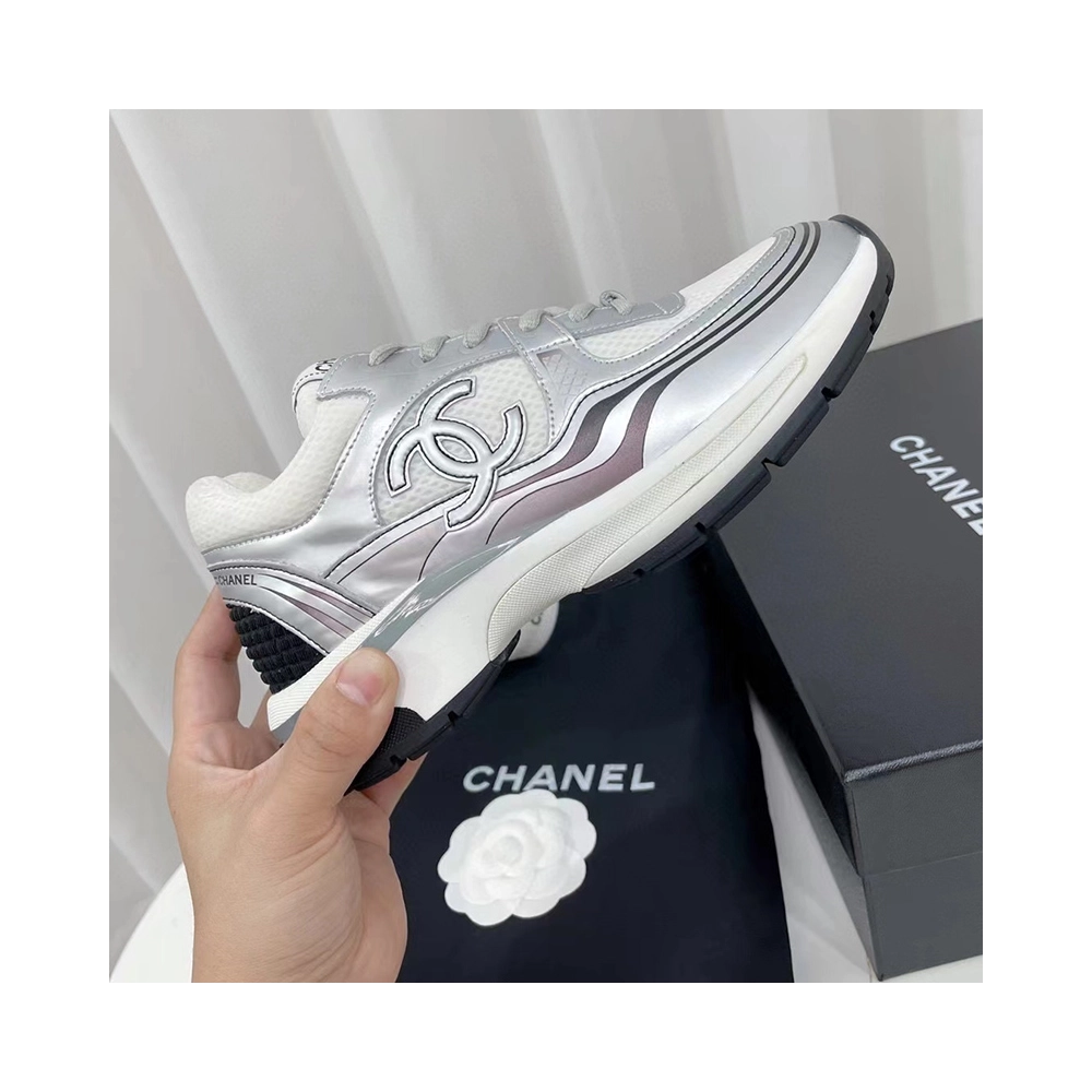 Chanel Wmns CC Logo Sneaker White Silver,CHANEL SNEAKERS,Other Brand Reps Sneakers