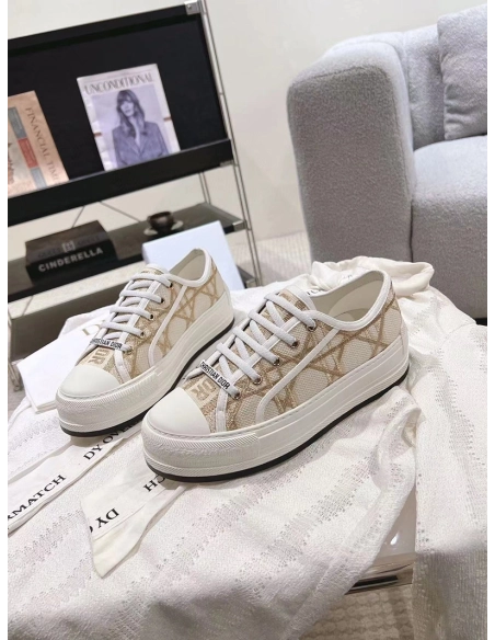 Dior Or WalknDior Platform Sneaker,DIOR Reps Sneakers,Other Brand Reps Sneakers