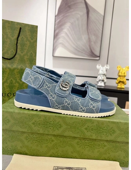 GUCCI SANDAL WITH DOUBLE G,GUCCI SHOES Reps,Other Brand Reps Sneakers