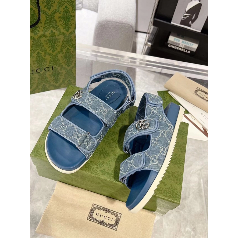 GUCCI SANDAL WITH DOUBLE G,GUCCI SHOES Reps,Other Brand Reps Sneakers