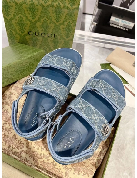 GUCCI SANDAL WITH DOUBLE G,GUCCI SHOES Reps,Other Brand Reps Sneakers