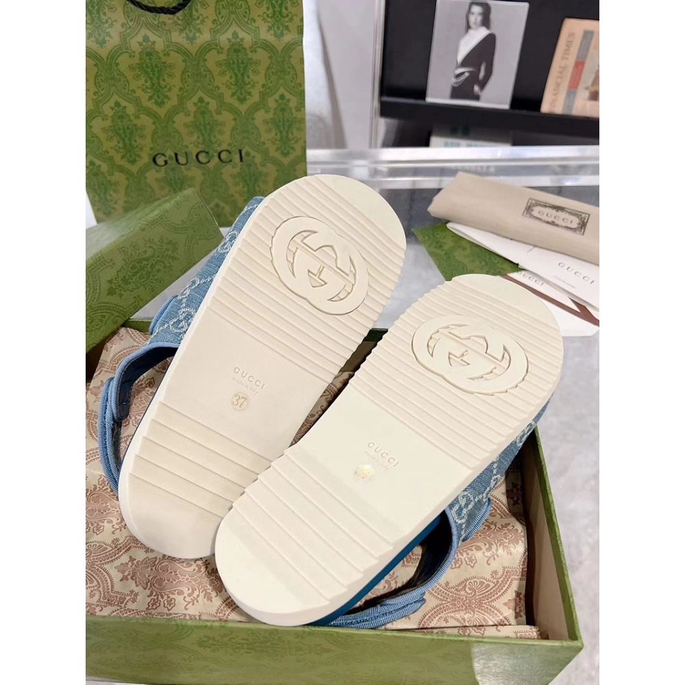 GUCCI SANDAL WITH DOUBLE G,GUCCI SHOES Reps,Other Brand Reps Sneakers