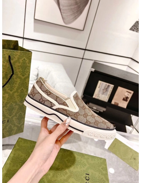 GUCCI TENNIS 1977 SLIPON SNEAKER,GUCCI SHOES Reps,Other Brand Reps Sneakers