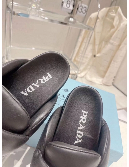 Prada Soft padded nappa leather sabots,PRADA SNEAKER,Other Brand Reps Sneakers