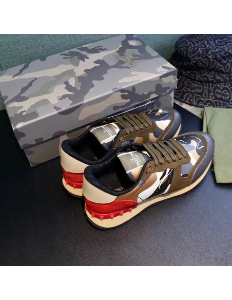 Valentino Garavani Rockrunner Reps Sneakers,VALENTINO,Other Brand Reps Sneakers