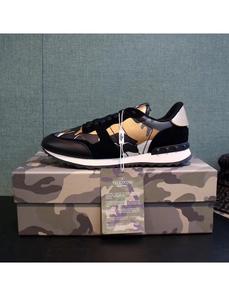 Valentino Garavani Rockrunner Reps Sneakers,VALENTINO,Other Brand Reps Sneakers