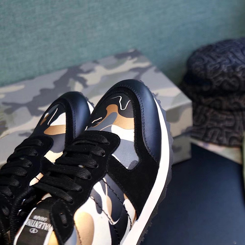 Valentino Garavani Rockrunner Reps Sneakers,VALENTINO,Other Brand Reps Sneakers