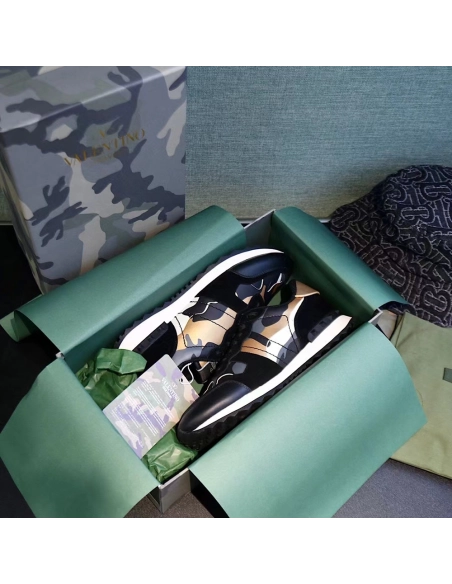 Valentino Garavani Rockrunner Reps Sneakers,VALENTINO,Other Brand Reps Sneakers