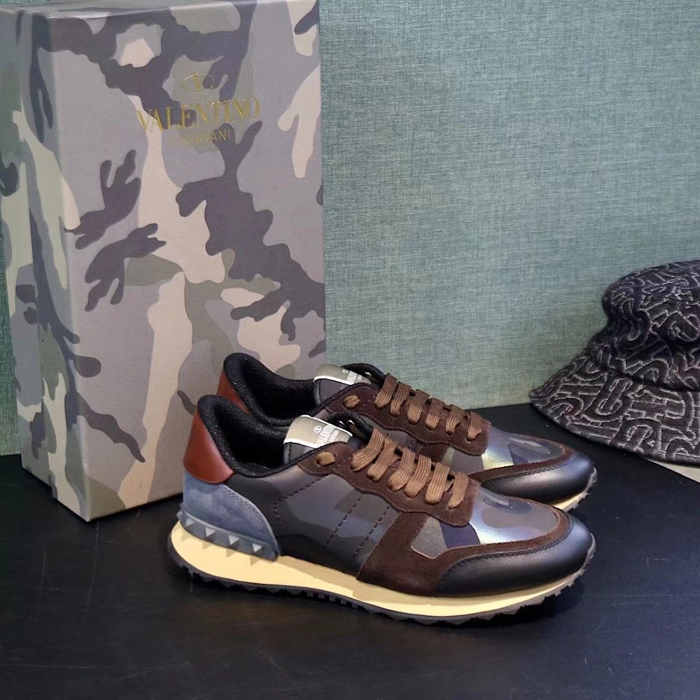 Valentino Garavani Rockrunner Reps Sneakers,VALENTINO,Other Brand Reps Sneakers