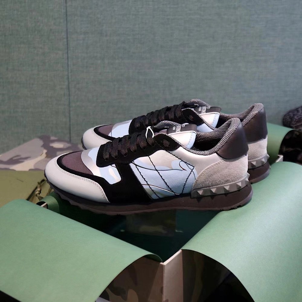 Valentino Garavani Rockrunner Reps Sneakers,VALENTINO,Other Brand Reps Sneakers
