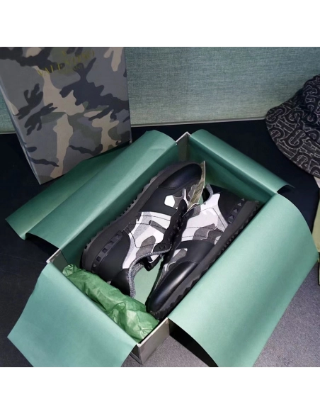 Valentino Garavani Rockrunner Reps Sneakers,VALENTINO,Other Brand Reps Sneakers