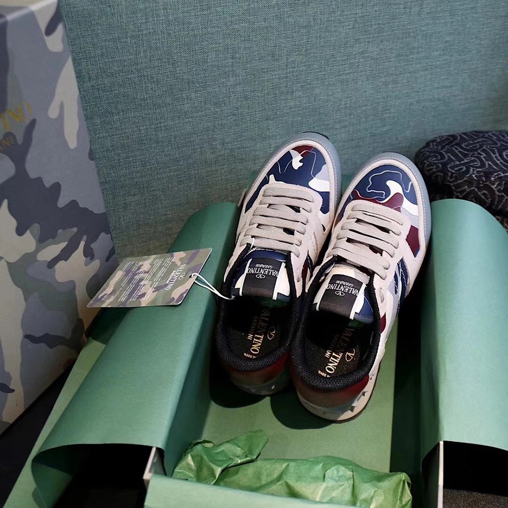 Valentino Garavani Rockrunner Reps Sneakers,VALENTINO,Other Brand Reps Sneakers