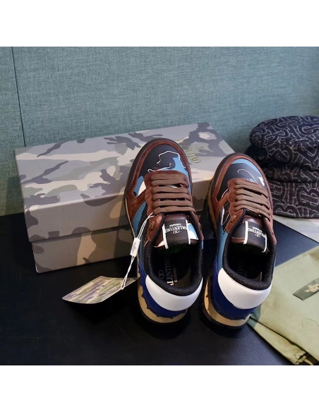 Valentino Garavani Rockrunner Reps Sneakers,VALENTINO,Other Brand Reps Sneakers
