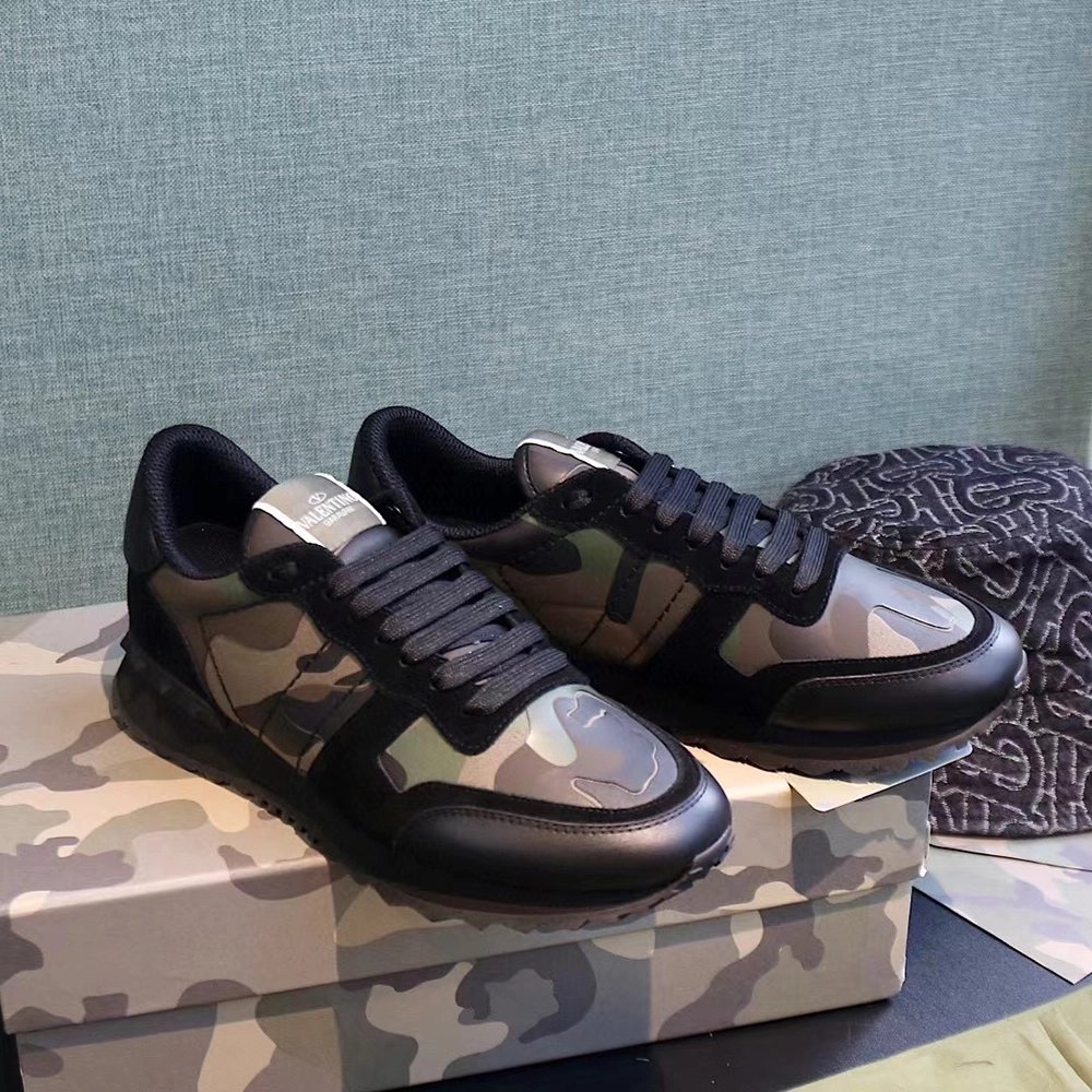 Valentino Garavani Rockrunner Reps Sneakers,VALENTINO,Other Brand Reps Sneakers