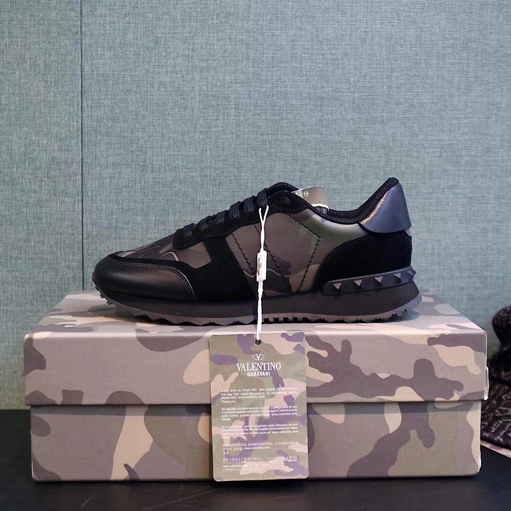 Valentino Garavani Rockrunner Reps Sneakers,VALENTINO,Other Brand Reps Sneakers