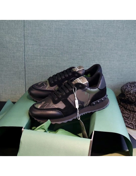 Valentino Garavani Rockrunner Reps Sneakers,VALENTINO,Other Brand Reps Sneakers