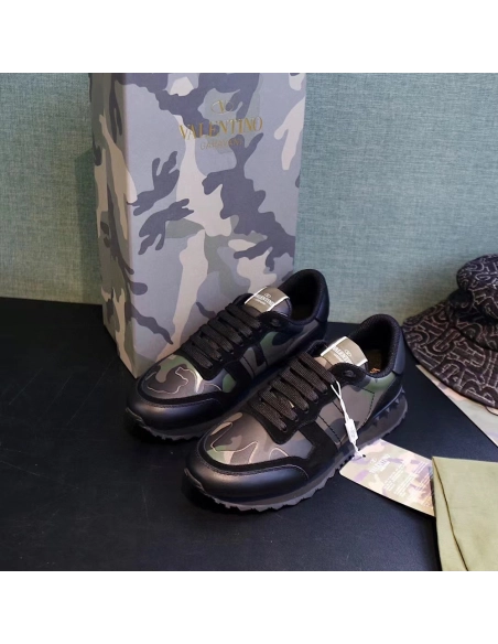 Valentino Garavani Rockrunner Reps Sneakers,VALENTINO,Other Brand Reps Sneakers