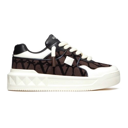 Valentino One Stud XL LowTop Sneaker,VALENTINO,Other Brand Reps Sneakers