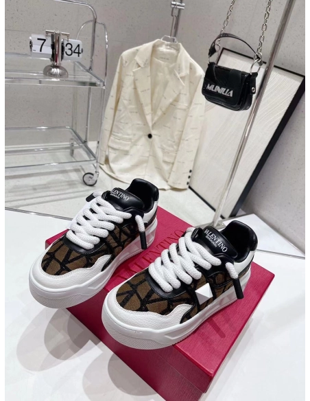 Valentino One Stud XL LowTop Sneaker,VALENTINO,Other Brand Reps Sneakers