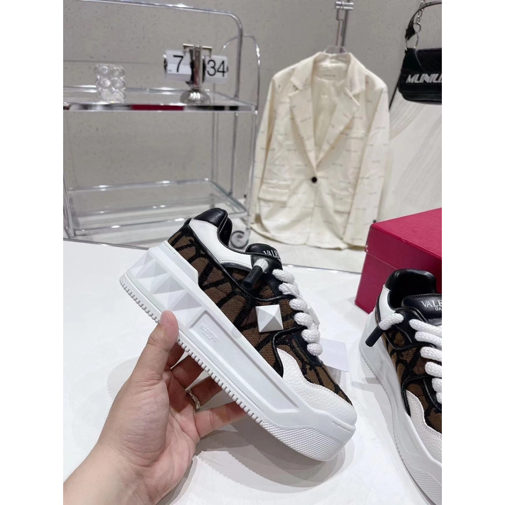 Valentino One Stud XL LowTop Sneaker,VALENTINO,Other Brand Reps Sneakers