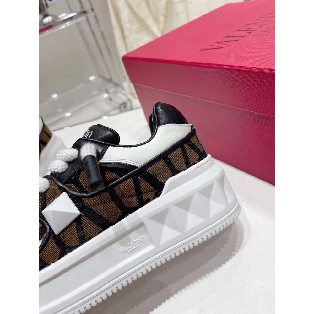 Valentino One Stud XL LowTop Sneaker,VALENTINO,Other Brand Reps Sneakers
