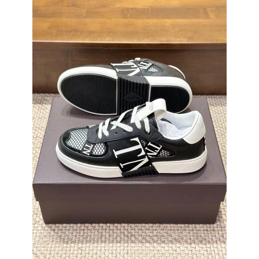 VALENTINO VL7N SNEAKER,VALENTINO,Other Brand Reps Sneakers
