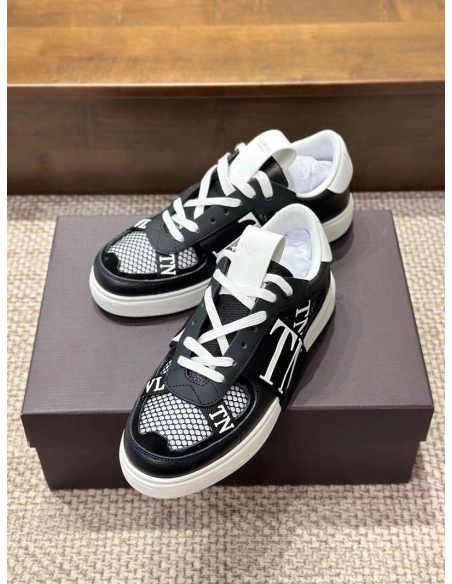 VALENTINO VL7N SNEAKER,VALENTINO,Other Brand Reps Sneakers