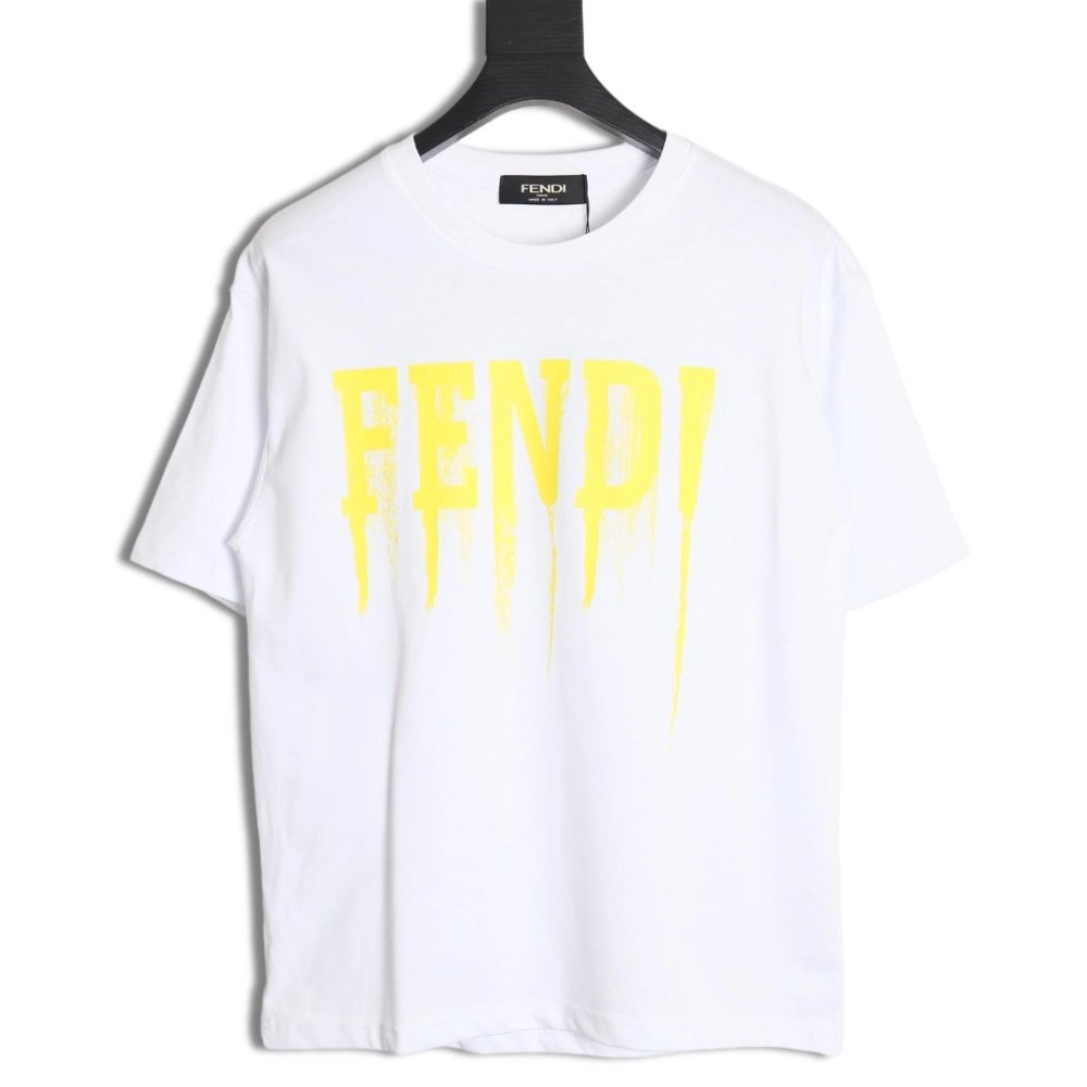 Fendi 24SS painted lettering short-sleeved T-shirt,All order with free shipping Fendi