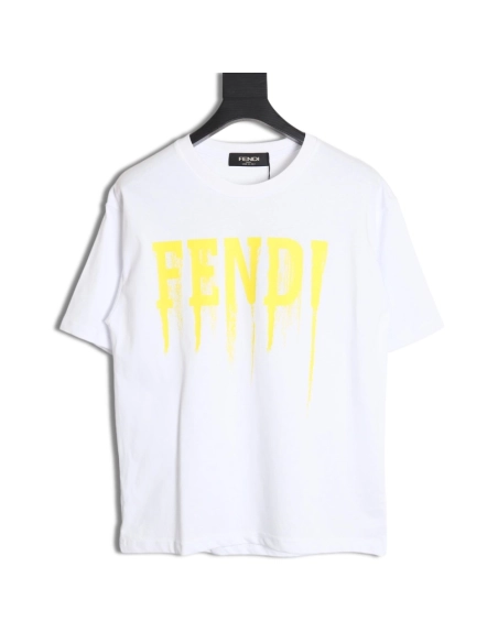 Fendi 24SS painted lettering short-sleeved T-shirt,All order with free shipping Fendi