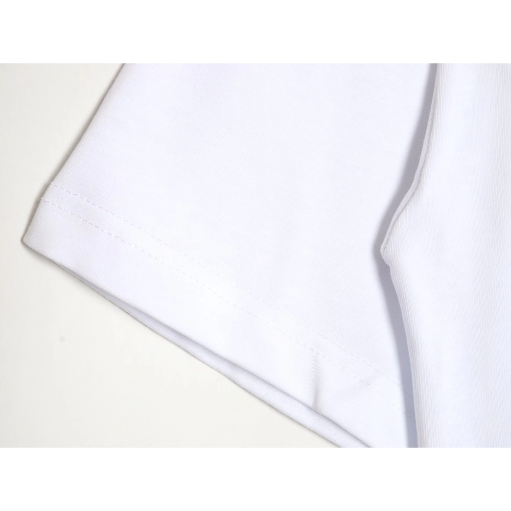 Fendi 24SS painted lettering short-sleeved T-shirt,All order with free shipping Fendi