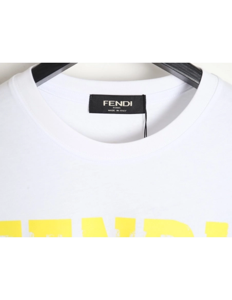 Fendi 24SS painted lettering short-sleeved T-shirt,All order with free shipping Fendi