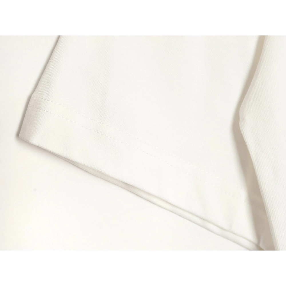 Reps Louis Vuitton 24SS Iron Tower Short Sleeve T-Shirt,All order with free shipping Reps Louis Vuitton