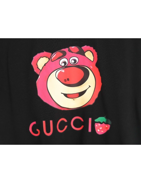 Reps Gucci Strawberry Bear Short Sleeve T-Shirt TSK2,All order with free shipping Reps Gucci