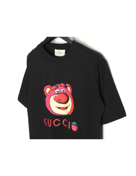 Reps Gucci Strawberry Bear Short Sleeve T-Shirt TSK2,All order with free shipping Reps Gucci