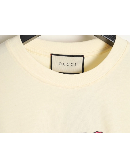 Reps Gucci Strawberry Bear Short Sleeve T-Shirt TSK1,All order with free shipping Reps Gucci