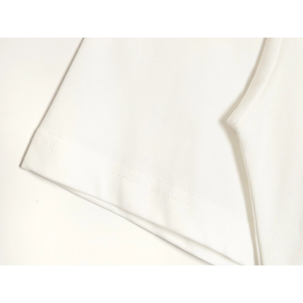 Reps Louis Vuitton Funny Bear Short Sleeve T-Shirt,All order with free shipping Reps Louis Vuitton