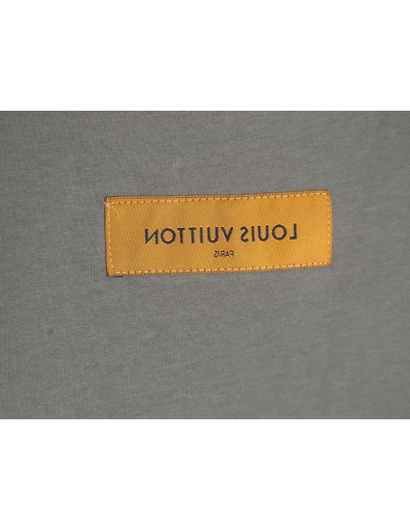 Reps Louis Vuitton Short Sleeve T-Shirt with Gradient Sleeves_TSK1,All order with free shipping Reps Louis Vuitton
