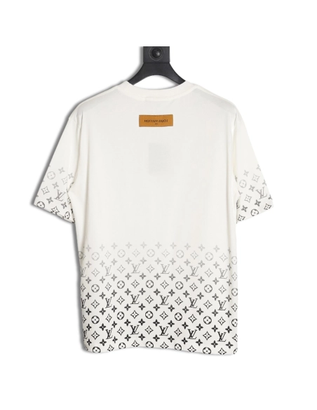 Reps Louis Vuitton Short Sleeve T-Shirt with Gradient Sleeves,All order with free shipping Reps Louis Vuitton