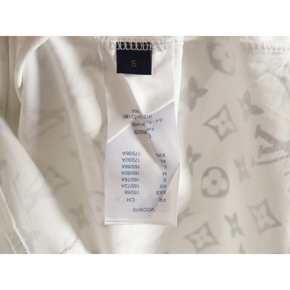 Reps Louis Vuitton Short Sleeve T-Shirt with Gradient Sleeves,All order with free shipping Reps Louis Vuitton