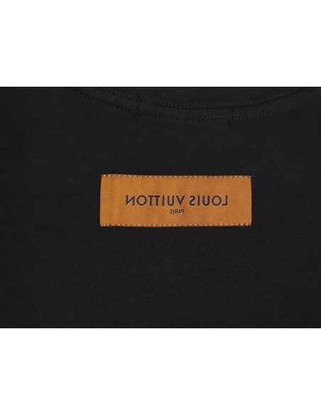 Reps Louis Vuitton LV 24SS Peace Dove Short Sleeve T-Shirt_TSK1,All order with free shipping Reps Louis Vuitton